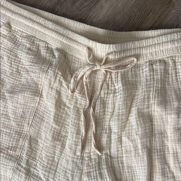 Universal thread Cream Wide-Leg pull on Gauze Pants size 1X 7/8 length - Picture 2 of 4